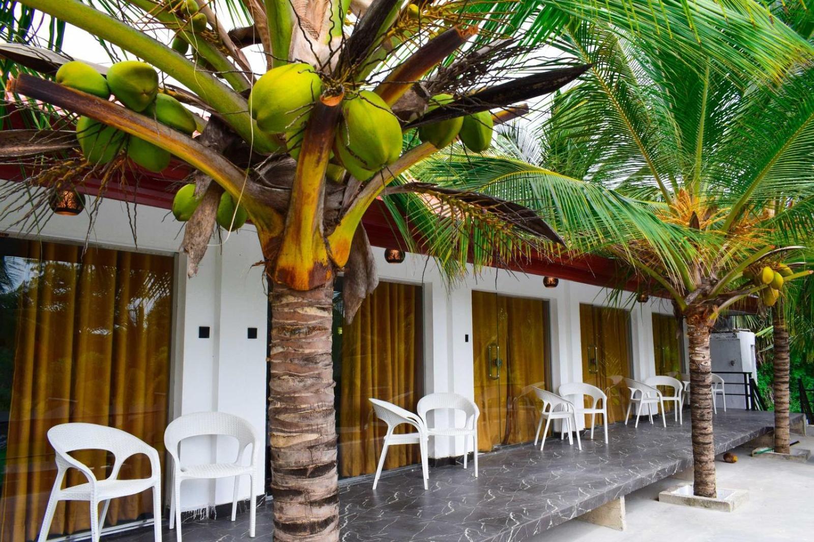 Hotel Green Garden Trincomalee Extérieur photo