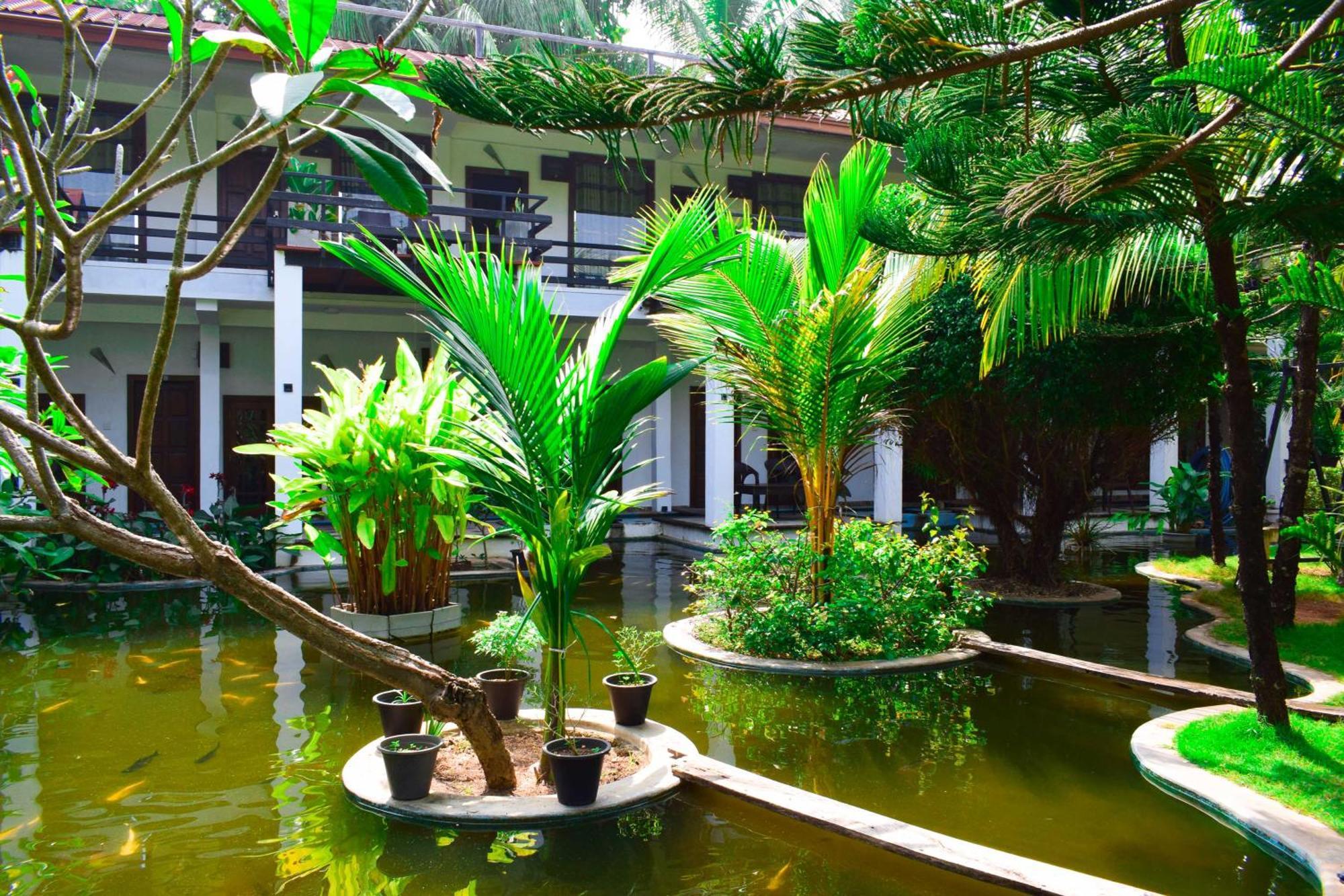 Hotel Green Garden Trincomalee Extérieur photo