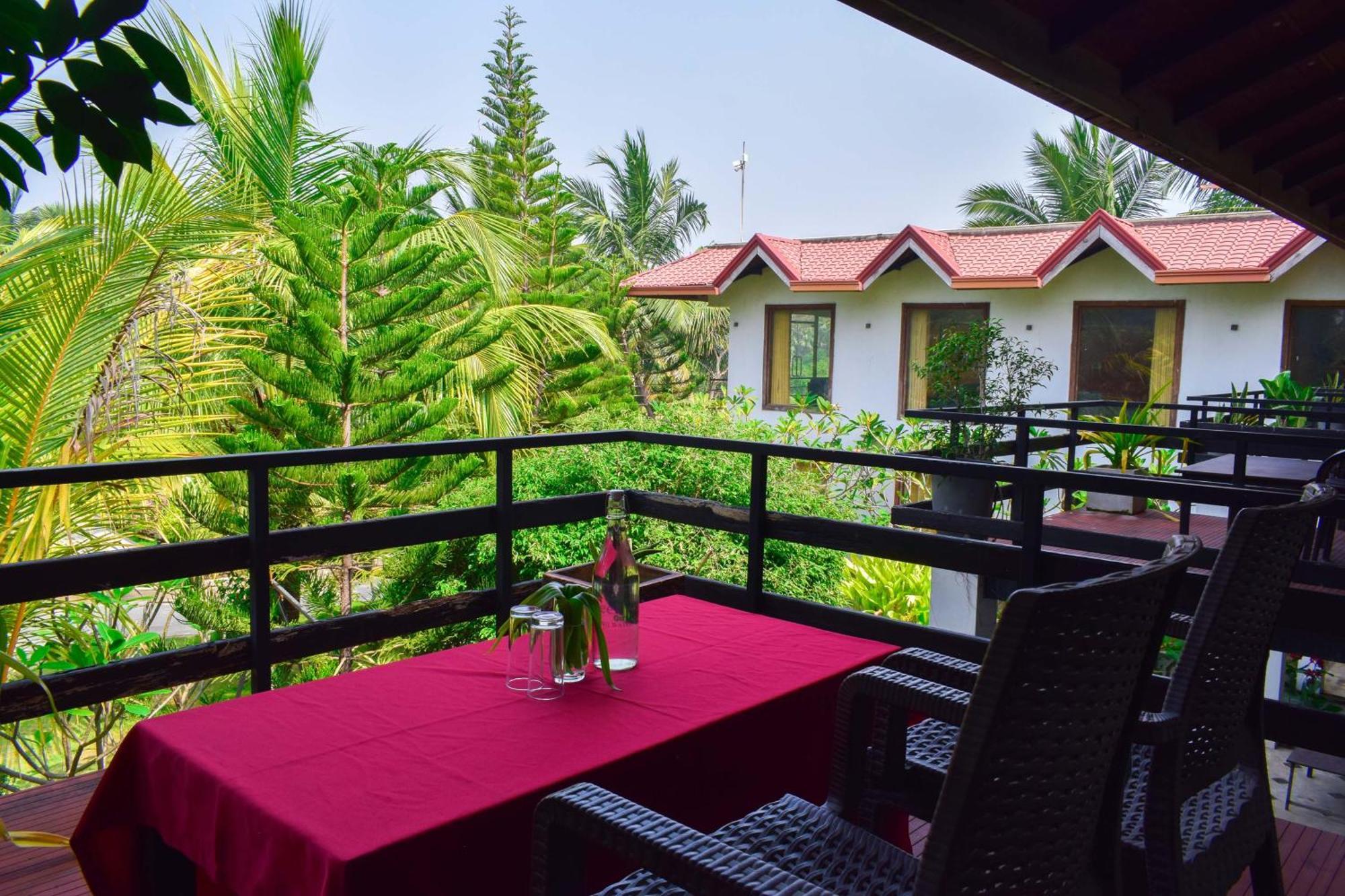 Hotel Green Garden Trincomalee Extérieur photo
